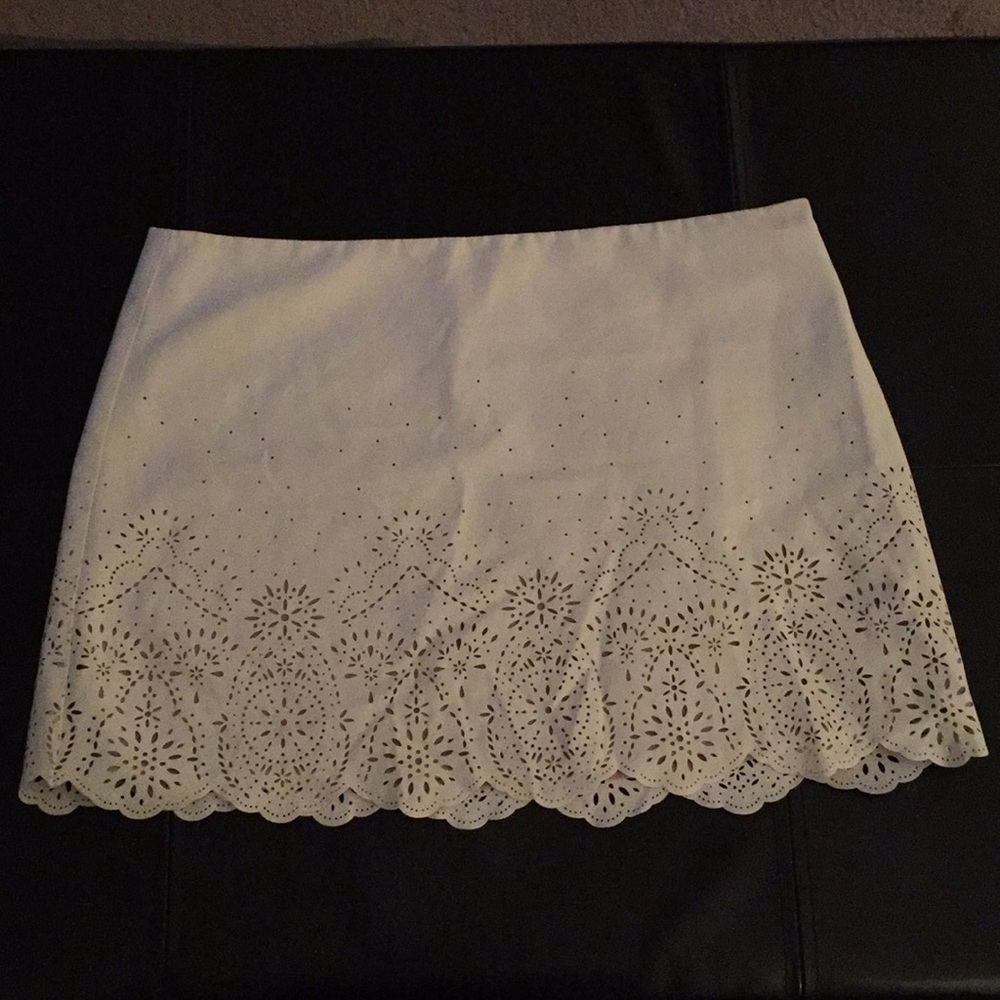 Cream lace Forever 21 skirt
